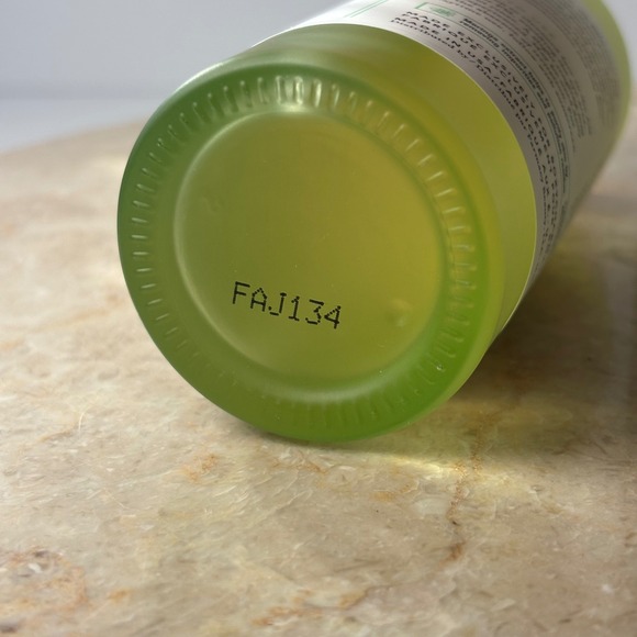 Farmacy Deep Sweep 2% BHA Pore Cleaning Toner with Moringa and Papaya 4oz 120ml - Picture 3 of 3